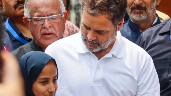 Rahul Gandhi Meets Victims in Poonch Condemns Pakistan Shelling in Jammu and Kashmir