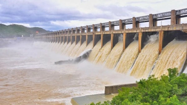 Tamil Nadu Dam Levels Today Check Water Level In Mettur Papanasam On May 30