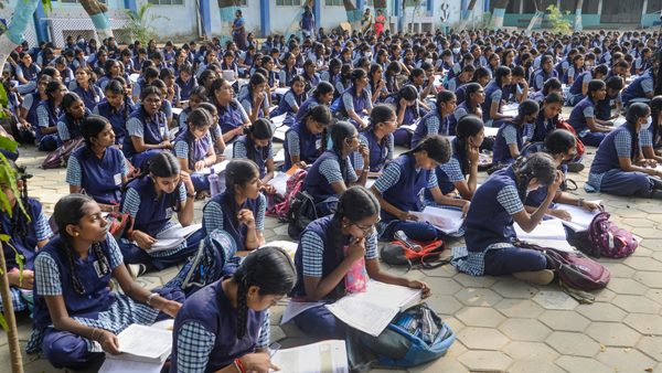 Tamil Nadu SSLC HSE Exam Results How To Check Marks Online List Of Websites SMS Number amp amp Digilocker Procedure To Get Results Tamil Nadu SSLC HSE Exam Results How To Check Marks Online List Of Websites SMS Number amp amp Digilocker Procedure To Get Results