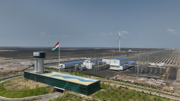 Adani Green Energy Surpasses 15 000 MW Capacity