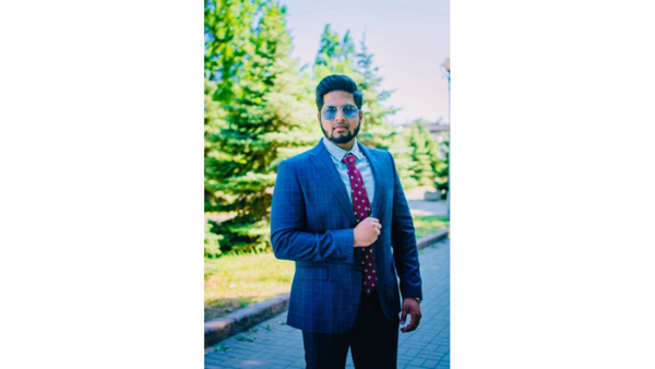 Dr Manideep Gopishetty