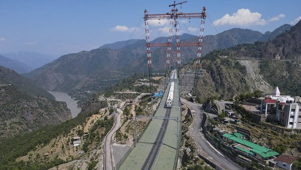 Chenab Bridge 8 Must Know Facts About World s Largest Railway Bridge