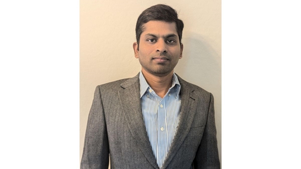 Pioneering Cloud Migration Excellence in Financial Services The 50 PB Hadoop Migration Success Story Pioneering Cloud Migration Excellence in Financial Services The 50 PB Hadoop Migration Success Story