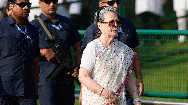 Sonia Gandhi Experiences Restlessness In Shimla Discharged After IGMC Visit
