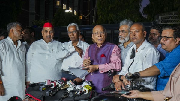 INDIA Bloc Leaders Meet EC Oppose SIR Of Electoral Rolls In Bihar