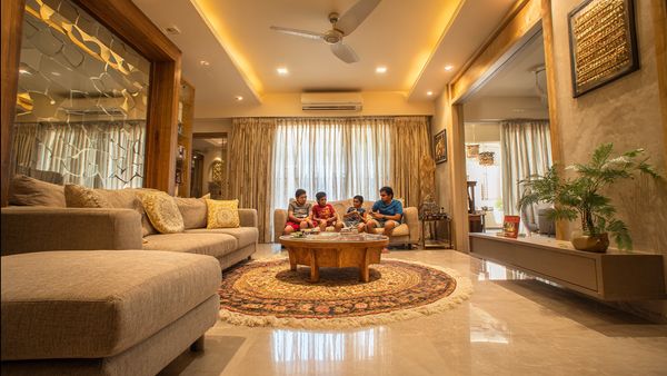 Enhance Your Living Room with Mirrors