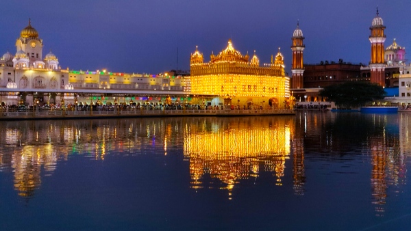 Golden Temple Receives Second Bomb Threat In 24 Hours Security Stepped Up In Amritsar