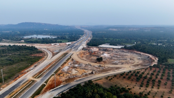 Bengaluru Chennai Expressway Toll Collection To Begin Soon On Karnataka Stretch NHAI Releases Rates