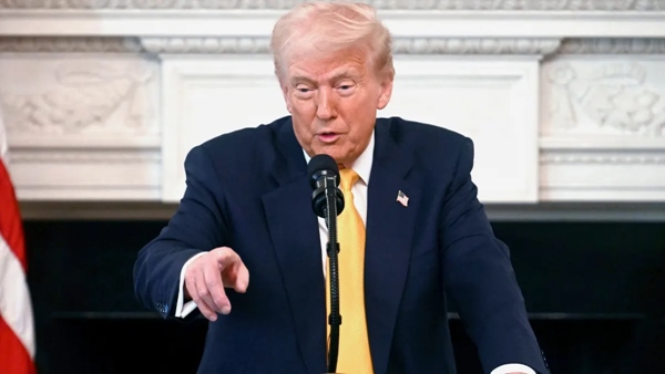 Trump Imposes 35% Tarifss On Canadian goods; Threatens More In Case of  Retaliation - Oneindia News