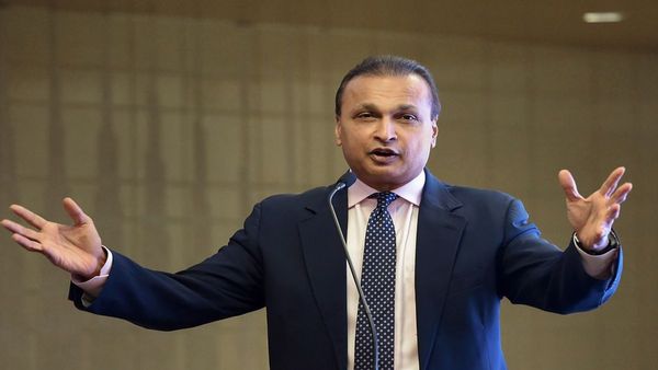 ED Makes First Arrest In Anil Ambani-Linked Rs 3000-Crore Loan Fraud Probe ED Makes First Arrest In Anil Ambani-Linked Rs 3000-Crore Loan Fraud Probe