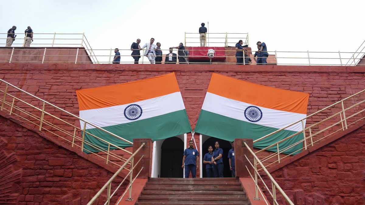 I-Day 14 000 Personnel Anti-Drone Systems Deployed Across Delhi Multi-Tier Security at Red Fort I-Day 14 000 Personnel Anti-Drone Systems Deployed Across Delhi Multi-Tier Security at Red Fort