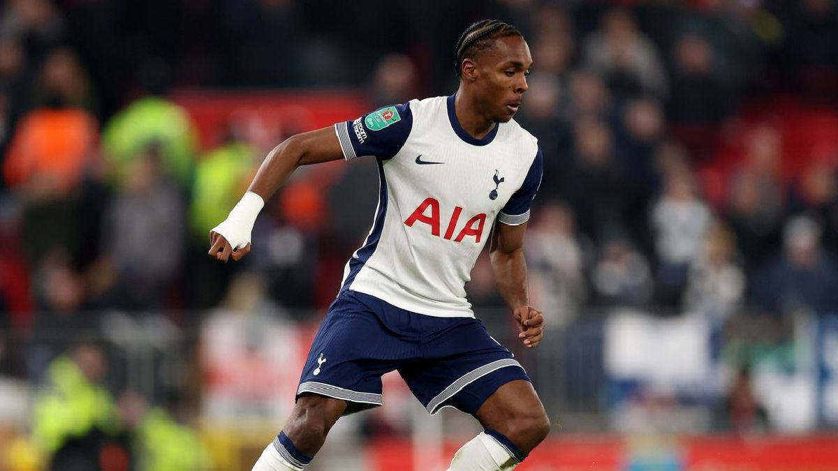 Tottenham Hotspur Condemns Racial Abuse Of Mathys Tel After UEFA Super Cup - Oneindia News