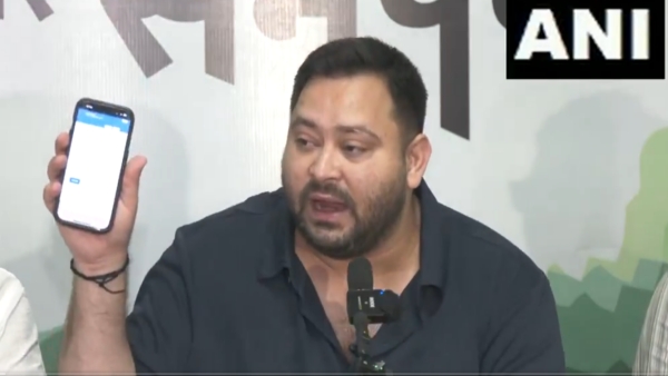 Mischievous EC On Tejashwi Yadav s Claims of His Name Missing In Bihar Electoral Draft List Mischievous EC On Tejashwi Yadav s Claims of His Name Missing In Bihar Electoral Draft List