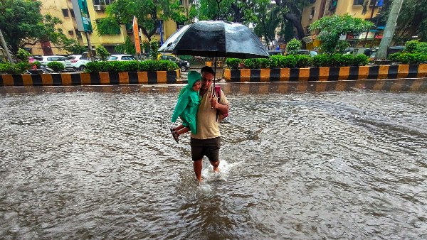 Maharashtra School Holidays on September 16 Heavy Rain Leaves Parents Wondering Maharashtra School Holidays on September 16 Heavy Rain Leaves Parents Wondering
