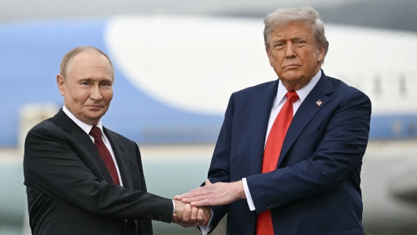 Russian President Vladimir Putin and US President Donald Trump