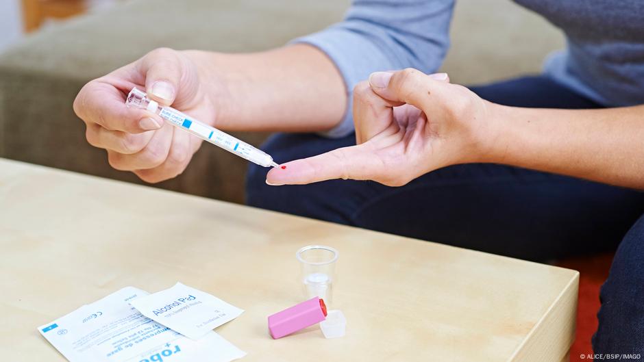 Home testing kits It s been possible for a while now to test yourself for HIV