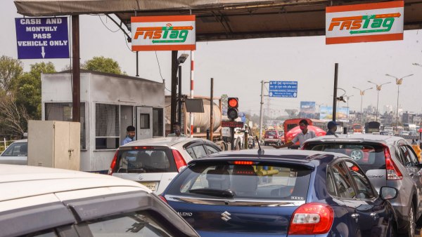 FASTag NHAI Mandates Clear Signage for Toll Discounts to Boost Transparency