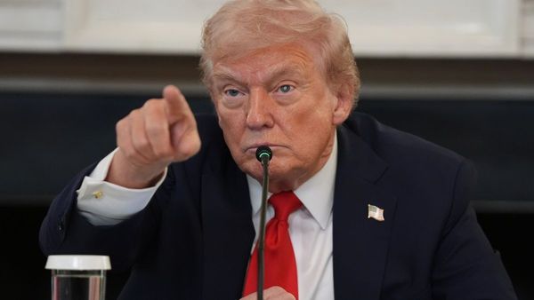 Why No Hair And An Extremely Small Crown Trump Slams Time Cover Pic On Gaza Deal