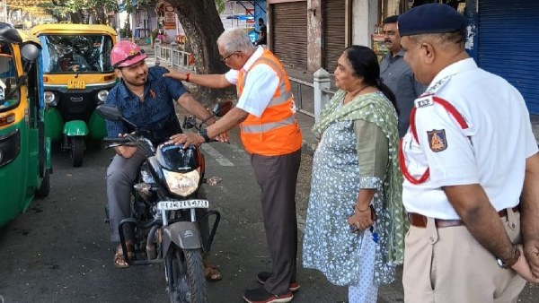 BJP MLA turns Traffic Police Officer in Bengaluru