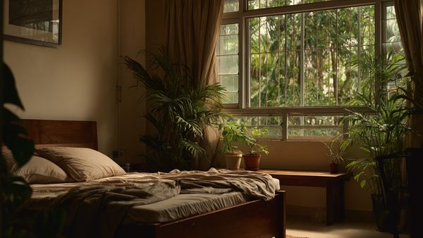 Creating a Serene Minimalist Bedroom