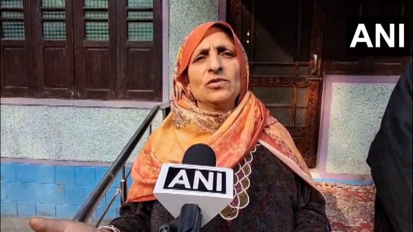 Want My Sons To Be Released Mother of Suspect Arrested In Delhi Blast