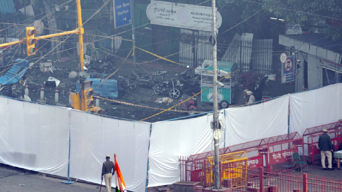 Delhi Bomb Blast LIVE Updates: Delhi Police files preliminary report with  MHA - Oneindia News