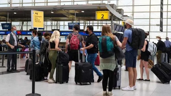 US Poised To Expand Travel Ban To More Than 30 Countries Amid Security Review US Poised To Expand Travel Ban To More Than 30 Countries Amid Security Review