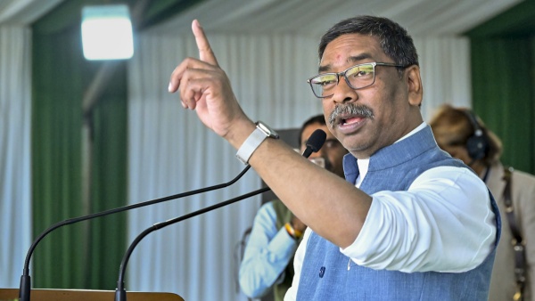 Jharkhand CM Rings in New Year with Mass Appointments Vows Legal Action Against Recruitment Conspirators