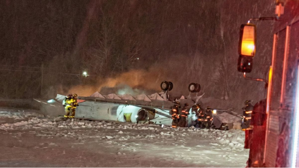 7 Killed As Private Jet Crashes During Takeoff In Snowstorm At Maine's  Bangor International Airport - Oneindia News