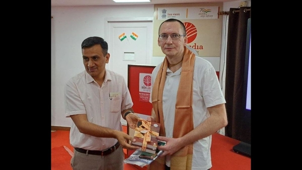 India Russia cross-cultural literary dialogue at NBT India Russia cross-cultural literary dialogue at NBT