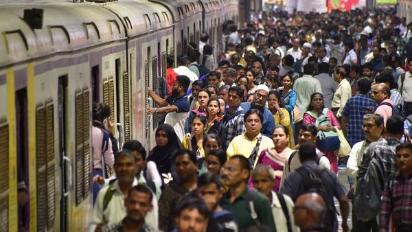 Mumbai Local Train Update Western Railway to Run Late-Night Special Trains for Shab-e-Barat 2026