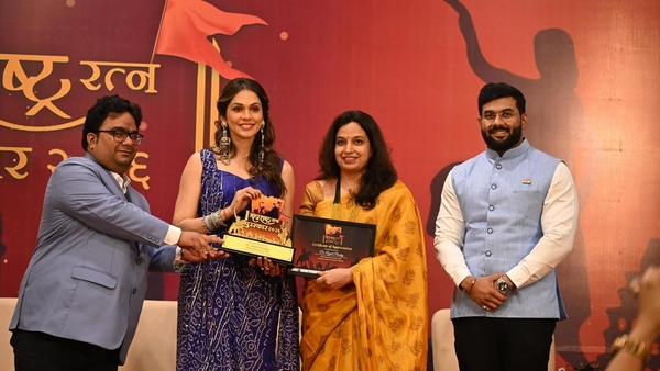 Dr Anjali Pandey s Maharashtra Ratna Puraskar Education Excellence Dr Anjali Pandey s Maharashtra Ratna Puraskar Education Excellence
