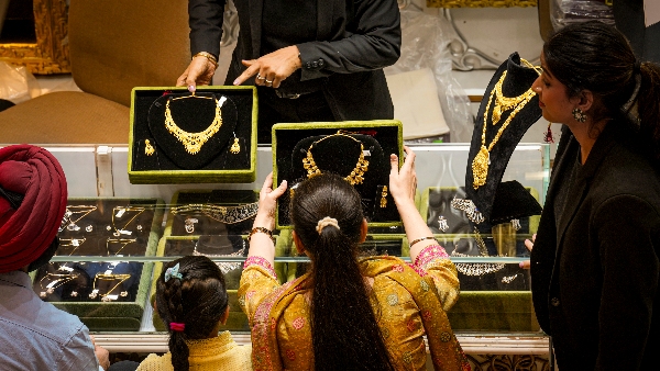 Bangalore Gold Silver Rate Today 17 March 2026 Gold Silver Prices Jump as Global Volatility Drives Demand Bangalore Gold Silver Rate Today 17 March 2026 Gold Silver Prices Jump as Global Volatility Drives Demand