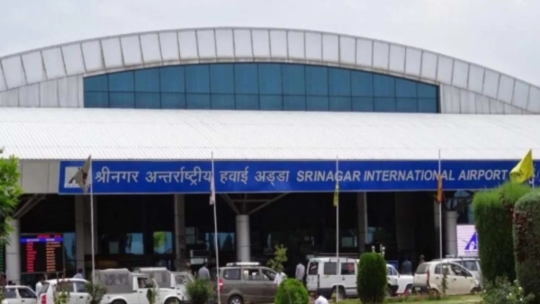2 detained at Srinagar Airport