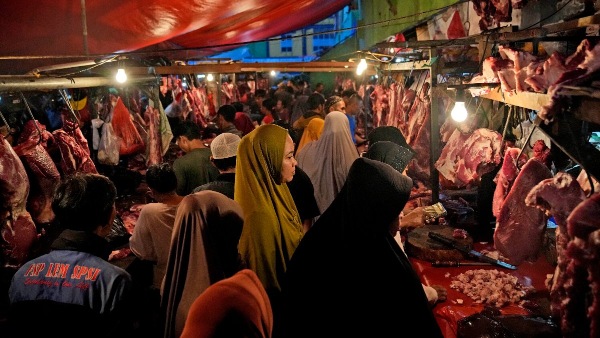 Bengaluru Meat Ban on Buddha Purnima 2026 GBA Orders One-Day Ban on Meat Sale amp amp Animal Slaughter on May 1