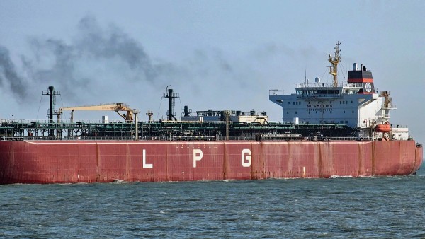 Two Indian LPG Carriers cross Strait of Hormuz