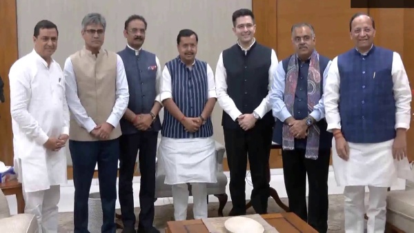 AAP MPs Switch Sides to BJP