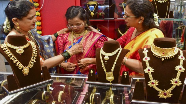 Tamil Nadu Gold Silver Price On April 3 Check Today s LBJA Rates In Chennai s GRT Jewellery Saravana Stores Tamil Nadu Gold Silver Price On April 3 Check Today s LBJA Rates In Chennai s GRT Jewellery Saravana Stores