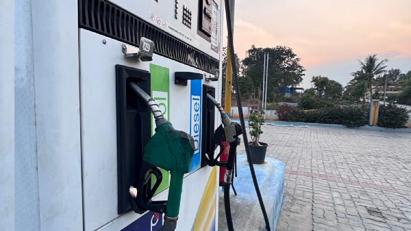 Bengaluru Petrol Price Crosses 110 Again as Fuel Rates Rise for Fourth Time in 10 Days