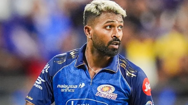 Hardik Pandya Not Travelling With MI