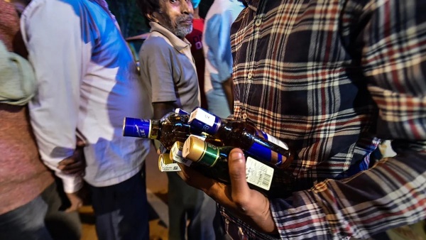 Tamil Nadu Dry Day Alert TASMAC Shut Sale of Alcohol Banned On May 4
