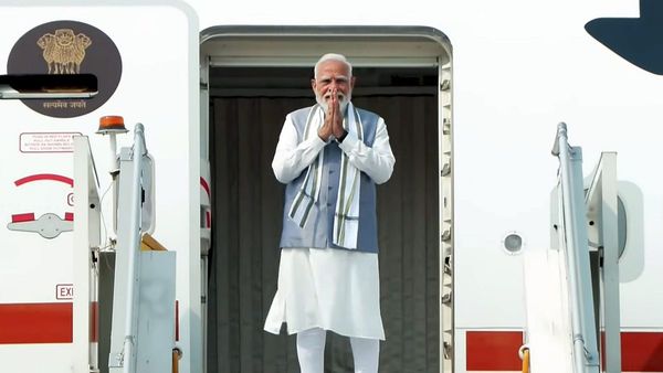 Prime Minister Modi arrives in Seychelles for diplomatic visit
