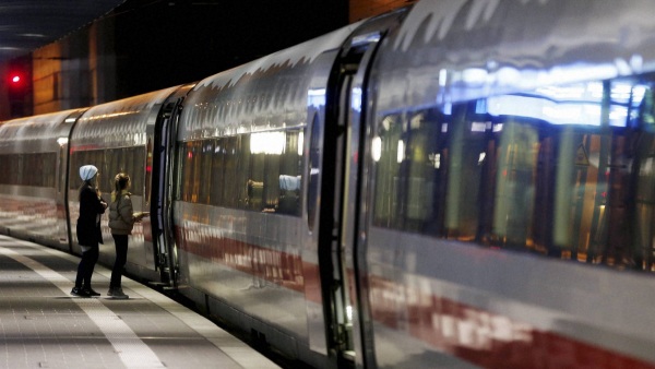 What Caused The Nationwide Disruption of Train Service In Germany What Caused The Nationwide Disruption of Train Service In Germany