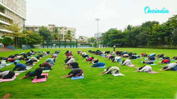 Yoga Yoga