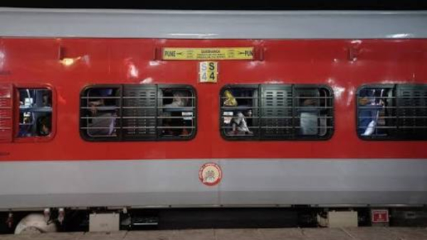 Ernakulam-Pune Superfast Express Faces Snag Coach Removed at Panvel Station
