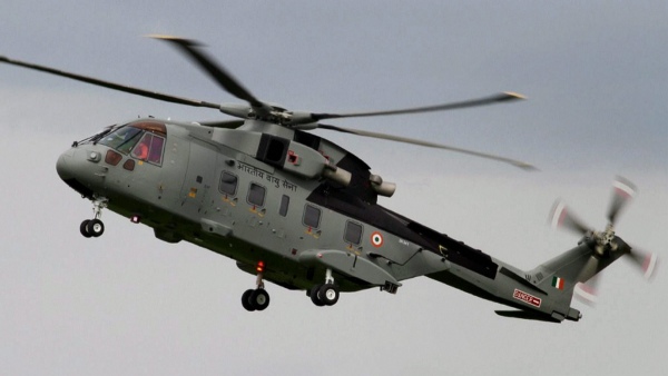 US Navy Searching For Missing Crew Member After Emergency Water Landing US Navy Searching For Missing Crew Member After Emergency Water Landing