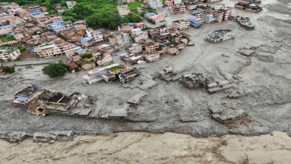 320 Indians stranded in Nepal Floods