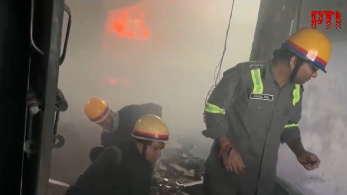 Ghaziabad Fire: Massive Breaks Out At Toy Factory In Sahibabad, 10 Fire Tenders Rush Spot