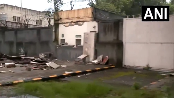 Security barricades and parking poles outside the Indian High Commission in Islamabad were dismantled by Pakistani authorities in mid-August 2026