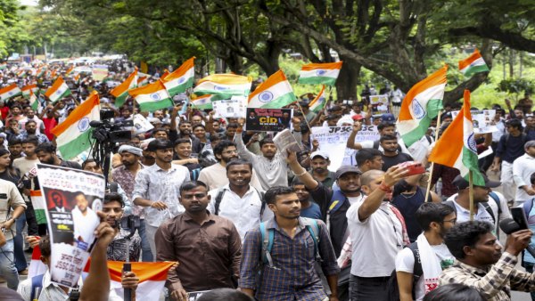 Jharkhand Students protesters Marches to Jharkhand Assembly Security Tightened Prohibitory Orders Imposed